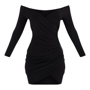 Sweetheart off the should LBD shape dress